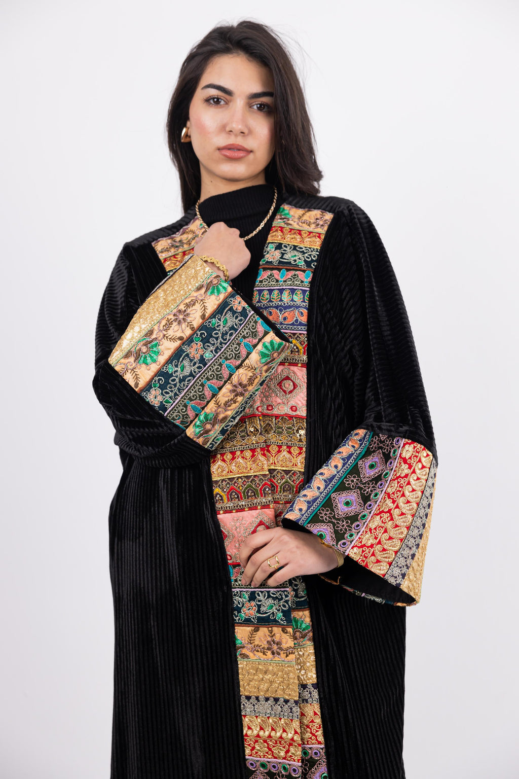 Talia Kaftan – Black