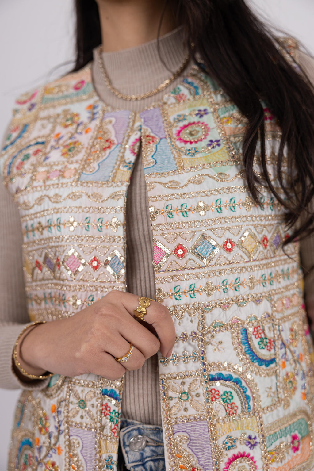 Signature Embroidered Vest – Stone